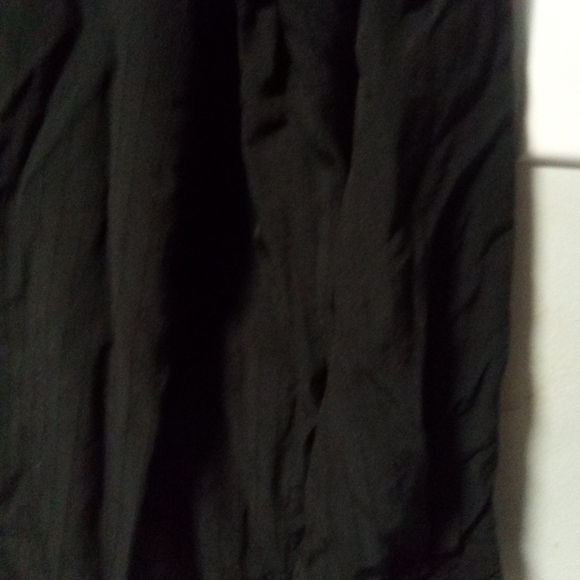 HEYSON ladies black button up blouse. Size medium - Picture 7 of 7